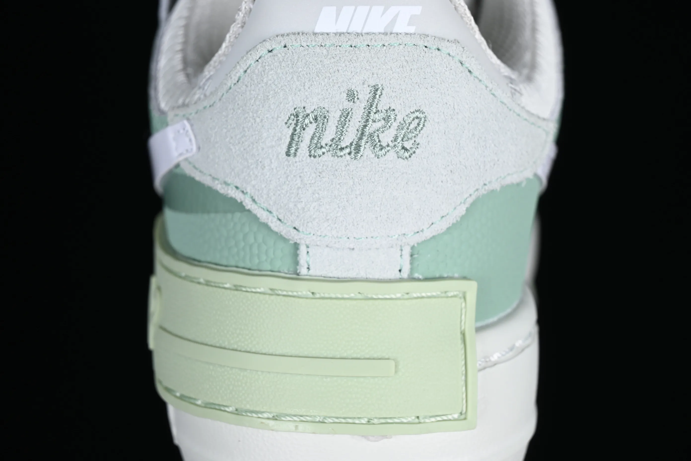 All Categories Nk Air Force 1 Air Force Series Nk Air Force 1 Shadow Air Force Lightweight Increase Nk Air Force 1 Shadow Air Force One Lightweight Increase Low-top Versatile Sneakers CW2655-001